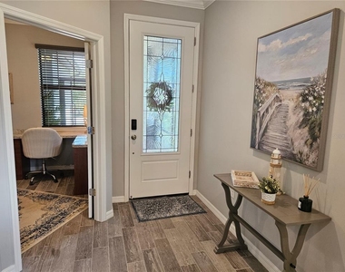 13858 Campoleone Street - Photo Thumbnail 11