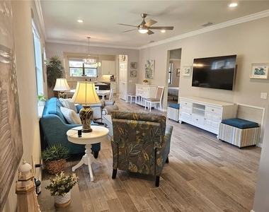 13858 Campoleone Street - Photo Thumbnail 6