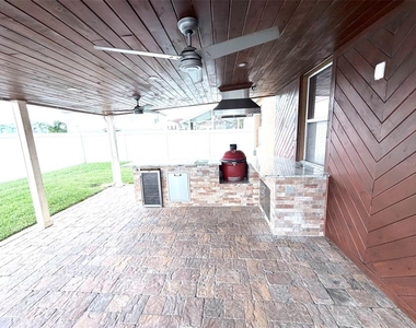 3227 Ogden Drive - Photo Thumbnail 20