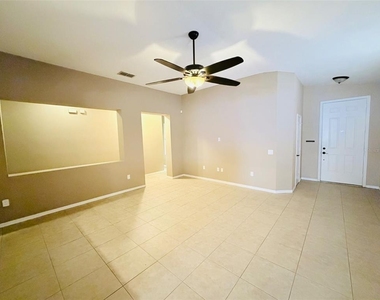3227 Ogden Drive - Photo Thumbnail 7