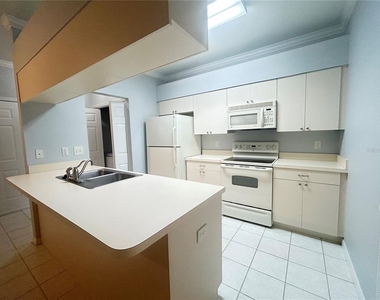 1202 Eagle Pond Drive - Photo Thumbnail 4