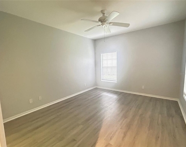 1202 Eagle Pond Drive - Photo Thumbnail 6