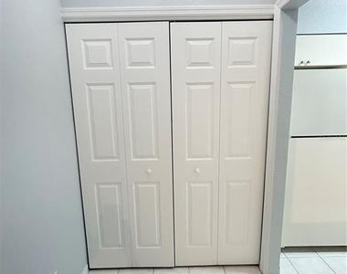 1202 Eagle Pond Drive - Photo Thumbnail 11