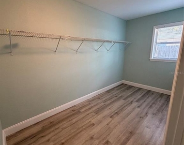 415 W Easy Street - Photo Thumbnail 11