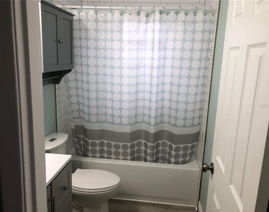 415 W Easy Street - Photo Thumbnail 14