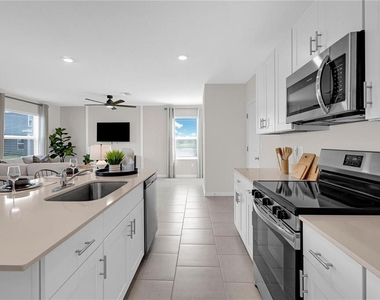 13239 Turnleaf Boulevard - Photo Thumbnail 2