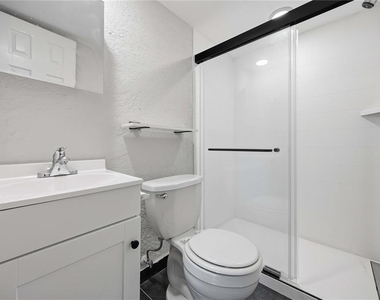 419 Grapefruit Avenue - Photo Thumbnail 7
