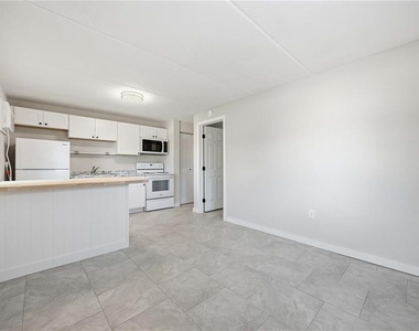 419 Grapefruit Avenue - Photo Thumbnail 2