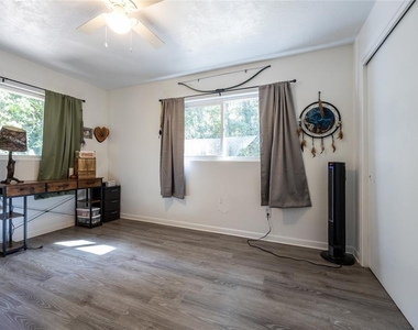 749 Nw 34th Street - Photo Thumbnail 29