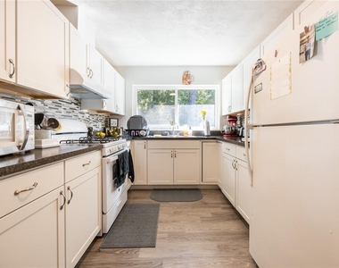 749 Nw 34th Street - Photo Thumbnail 14