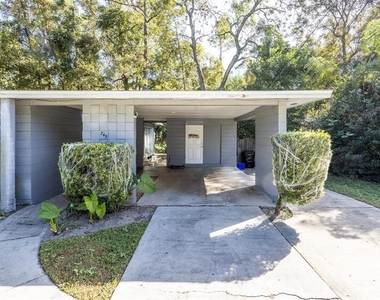 749 Nw 34th Street - Photo Thumbnail 2