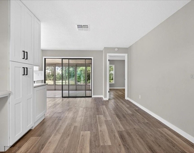 8 Blare Drive - Photo Thumbnail 9