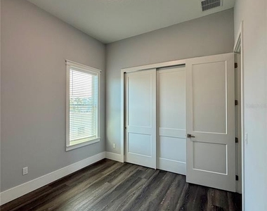 304 N 7th Street - Photo Thumbnail 16