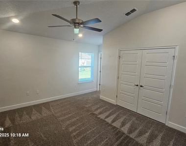 11 Birchtree Way - Photo Thumbnail 8
