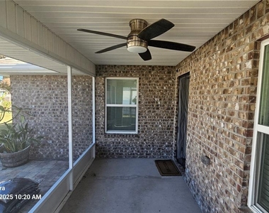 11 Birchtree Way - Photo Thumbnail 15