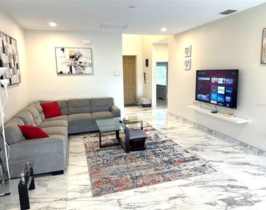 1501 Helene Avenue - Photo Thumbnail 3