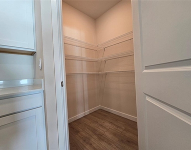 9489 Turtle Grass Circle - Photo Thumbnail 5