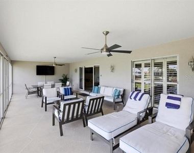 2521 W Marion Avenue - Photo Thumbnail 2