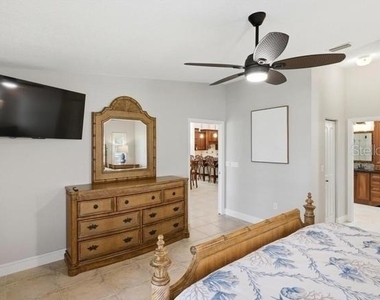 2521 W Marion Avenue - Photo Thumbnail 14