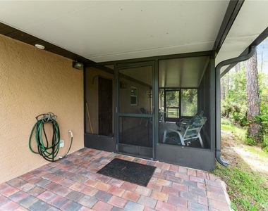 3241 Tropicaire Boulevard - Photo Thumbnail 18