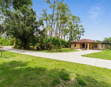 3241 Tropicaire Boulevard - Photo Thumbnail 19
