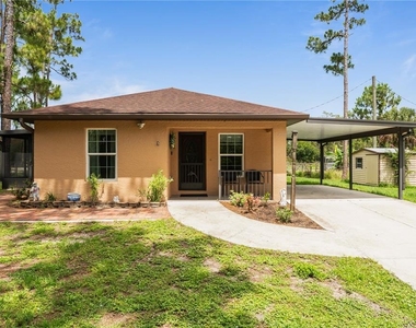 3241 Tropicaire Boulevard - Photo Thumbnail 1