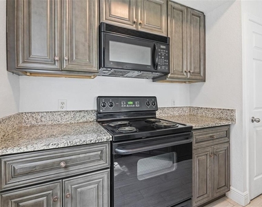 5571 Rosehill Road - Photo Thumbnail 2