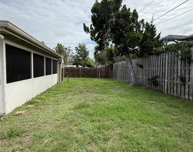 695 Alligator Drive - Photo Thumbnail 32
