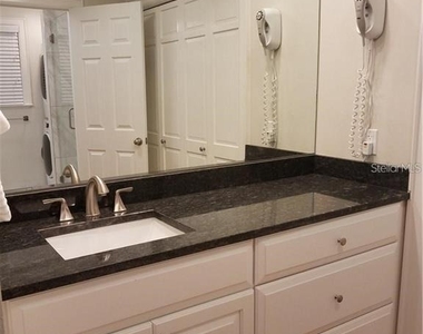 51 Mac Ewen Drive - Photo Thumbnail 4