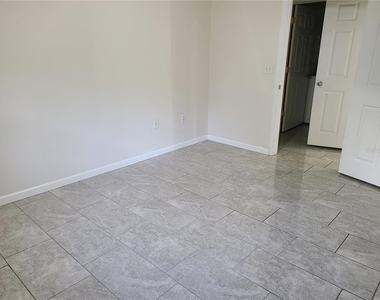 4802 51st Street W - Photo Thumbnail 8