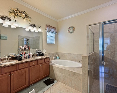 13423 Ramblewood Trail - Photo Thumbnail 15