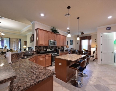 13423 Ramblewood Trail - Photo Thumbnail 3