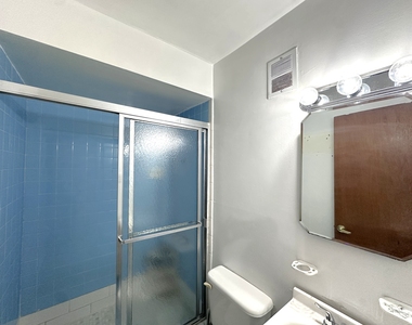 83-24 Talbot Street - Photo Thumbnail 7