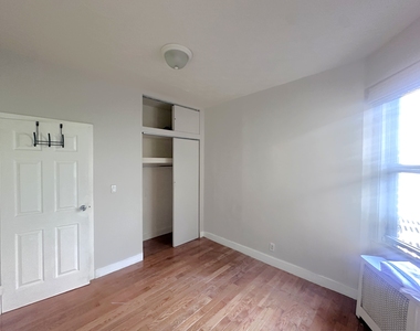 21-48 35th Street - Photo Thumbnail 6