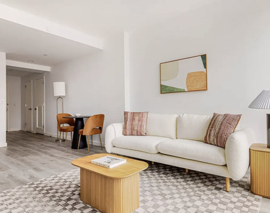 77 Commercial Street - Photo Thumbnail 1