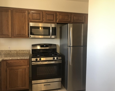 6633 Amposta Drive - Photo Thumbnail 16