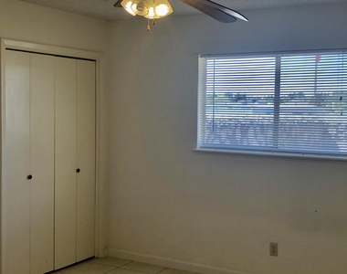 6633 Amposta Drive - Photo Thumbnail 9