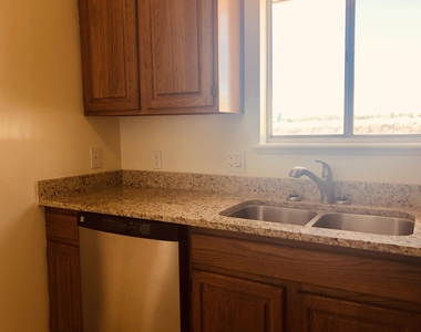 6633 Amposta Drive - Photo Thumbnail 14