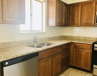 6633 Amposta Drive - Photo Thumbnail 18