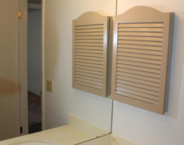 3000 Park North Drive - Photo Thumbnail 11