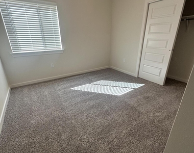 51057 Sand Verbena Avenue - Photo Thumbnail 15