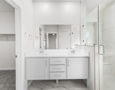 51057 Sand Verbena Avenue - Photo Thumbnail 29