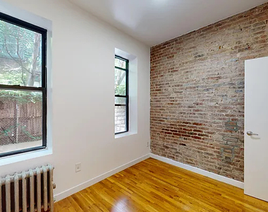 312 East 91st Street - Photo Thumbnail 6
