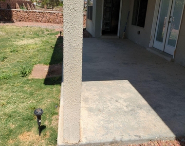 536 Via De Los Arboles - Photo Thumbnail 22