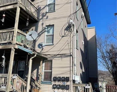 227 Howe Avenue - Photo Thumbnail 1