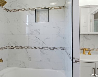 30 Coram Street - Photo Thumbnail 8