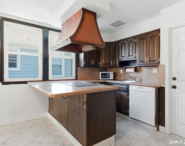 30 Coram Street - Photo Thumbnail 6