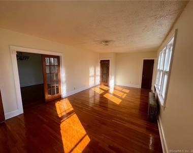 89 Vance Street - Photo Thumbnail 2