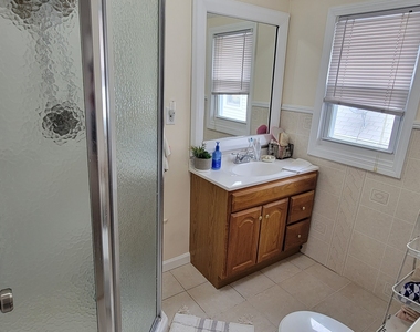 518 Midland Street - Photo Thumbnail 9