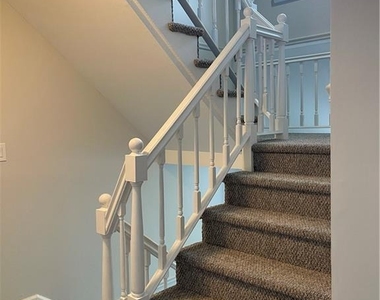 16 Hawley Glen - Photo Thumbnail 8